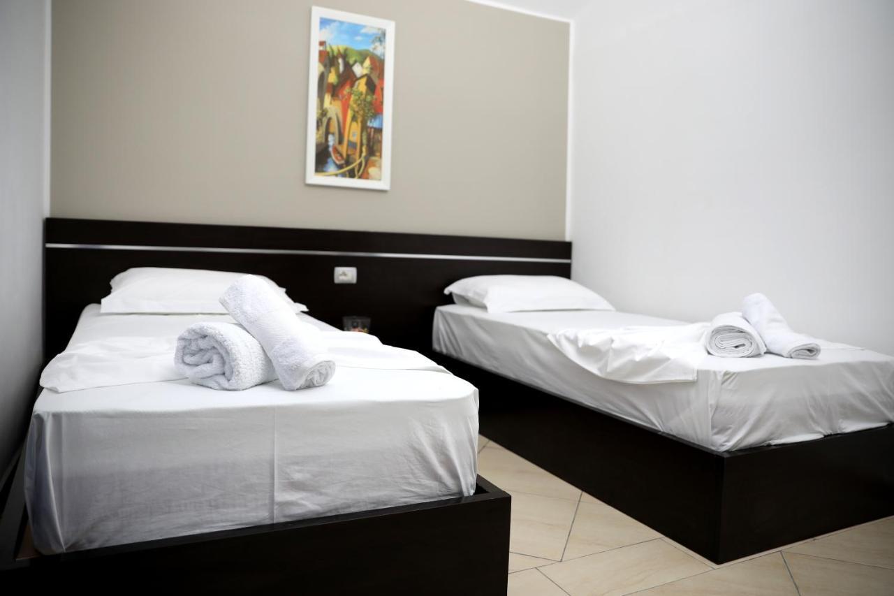 Dolce Italia Residence Radhimë 외부 사진