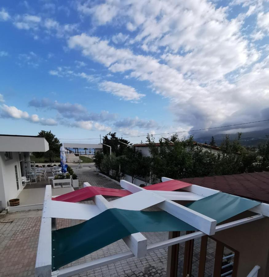 Dolce Italia Residence Radhimë 외부 사진