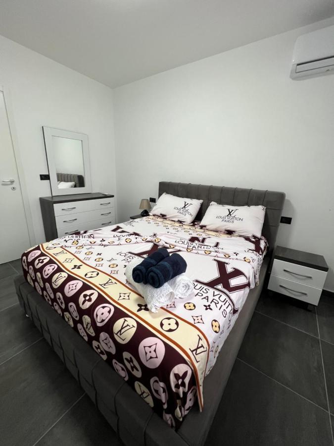 Dolce Italia Residence Radhimë 외부 사진