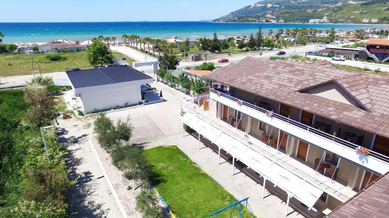 Dolce Italia Residence Radhimë 외부 사진